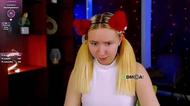 mila_glow1's Live XXX Chat