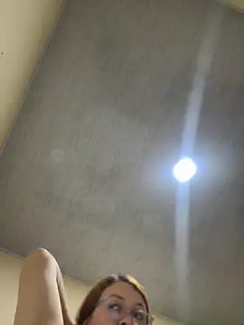 solecito_22's Live XXX Chat