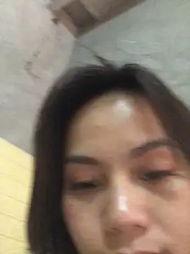 Sarahkiu's Live XXX Chat