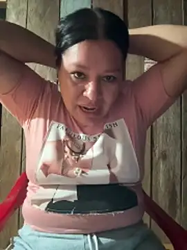 Lovelipsbig's Live XXX Chat