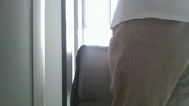 nole_china7 (Ask my age) - talk / fun / cum