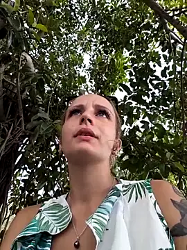 emma4xxx - Emma4xxx's free webcam - UK Sex Cams