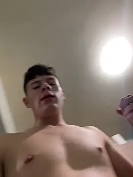 andy12912 (M twink) - DILDO🍑🍆