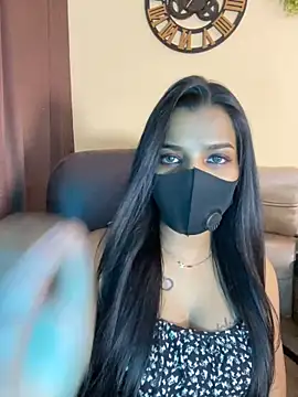 its_ur_flora's Webcam Show