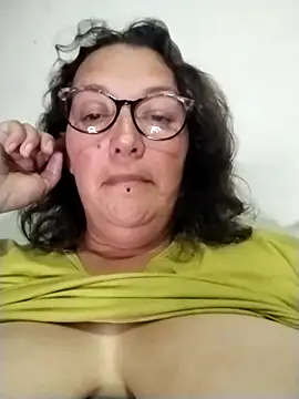 _Saraqueen live sex cam