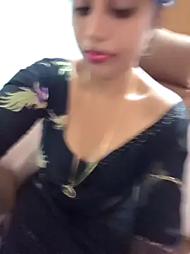 Roja-Telugu777's Webcam Show