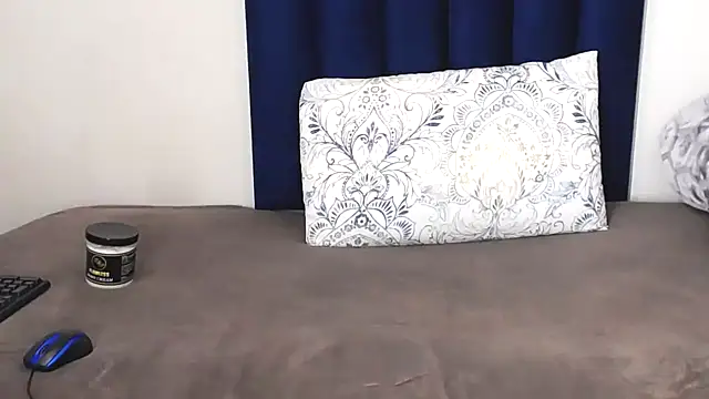 pinkdollyg (F young) - Make my pussy wet daddy