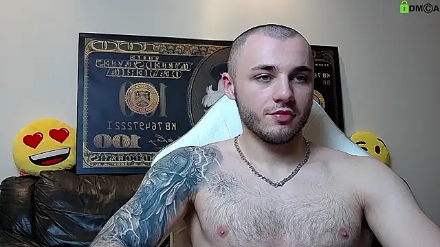 PaulGrow's Live XXX Chat