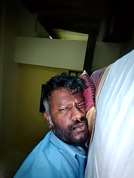 Paramkeerthi's Live XXX Chat