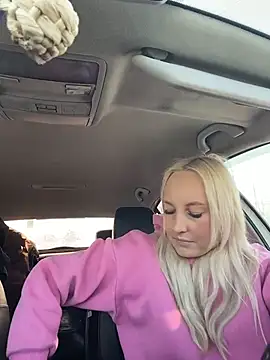 merlindave (F young) - Finger pussy /naked😈😈😈🥵🥵✌️