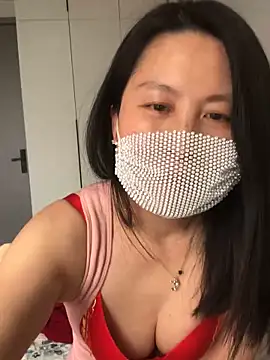 美女chengcheng12在线直播