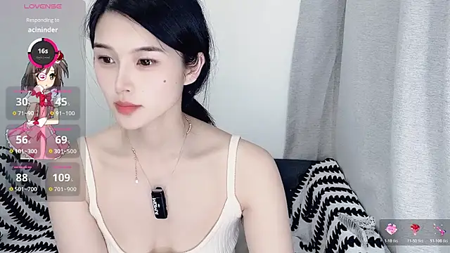 美女T-TeaR在线直播