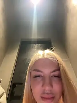 NewLale's Live XXX Chat