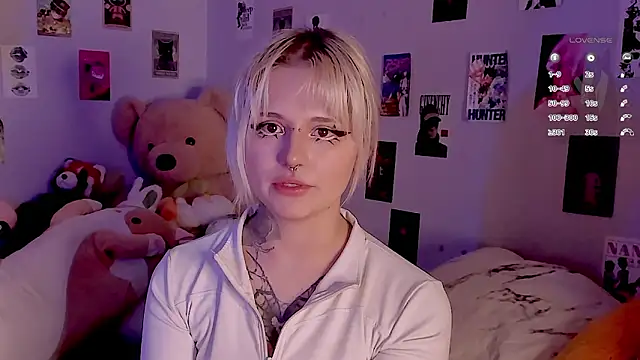 bixxxiz (F young) - Show feet heh