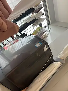 美女qwe522522在线直播