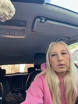 merlindave (F young) - Finger pussy /naked😈😈😈🥵🥵✌️