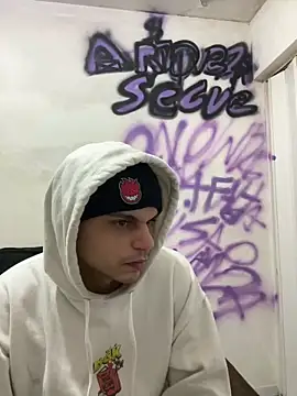 magosupreme - Magosupreme's free webcam - UK Sex Cams