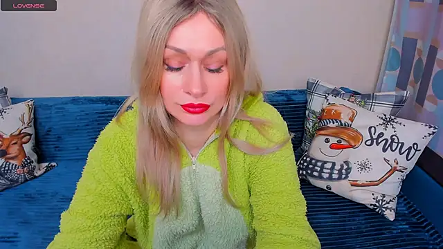 ellenmoore - EllenMoore's free webcam