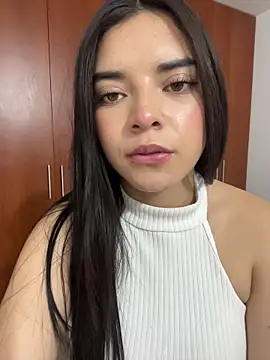 eileensophi (F young) - Spank my butt hard