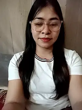 Webcam Model (Caniroom_bia)  is live.Free join now!