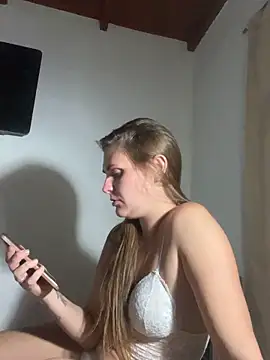 rubia_culonaa (F young) - flash cola