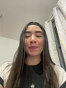 SaraWagner_ live sex cam