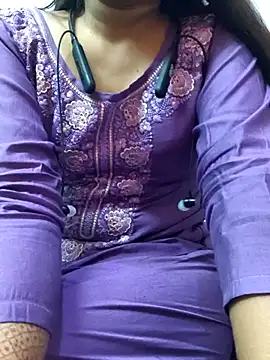 ananya_34 - Ananya_34's free webcam - UK Sex Cams