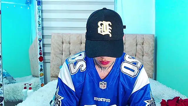 _justinmoon2 live sex cam