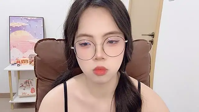 Dawn-2's Live XXX Chat