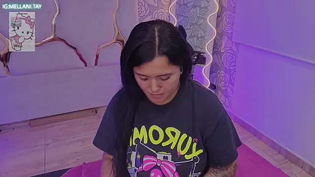 mellani_tay - Mellani_tay's free webcam - UK Sex Cams
