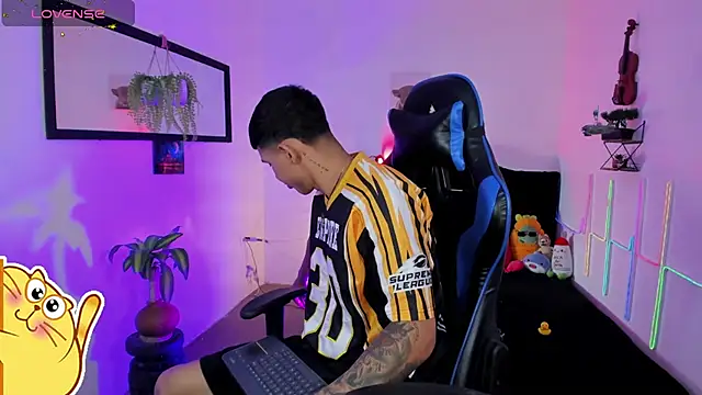 Damian_latinxxx live sex cam