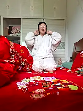 美女sisi-maiden在线直播