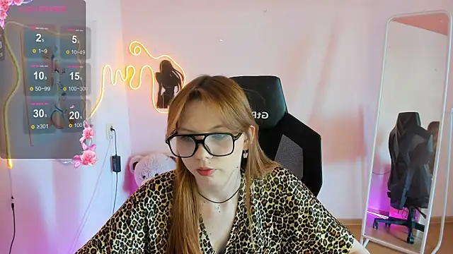 embervexen - EmberVexen's free webcam - UK Sex Cams