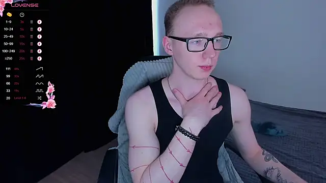 Alex_silent live sex cam