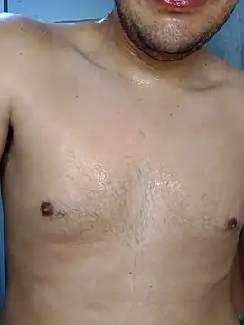 ferrandiz23 - Ferrandiz23's free webcam - UK Sex Cams