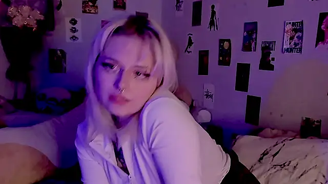 bixxxiz (F young) - Show feet heh