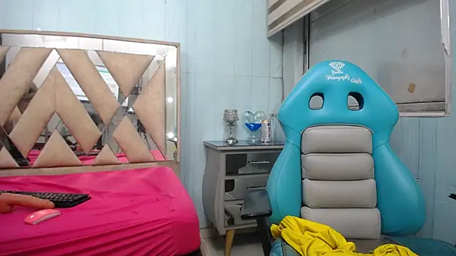 allison_max_tattoo webcam