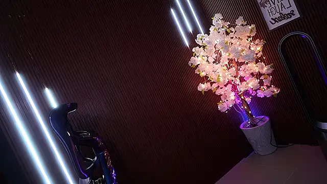 xxforyoureyesonlyxx live sex cam