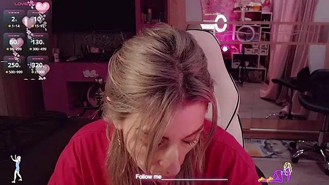 anniegold_ (F milf) - New apartment// $