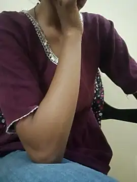 kumkum_36 - Kumkum_36's free webcam