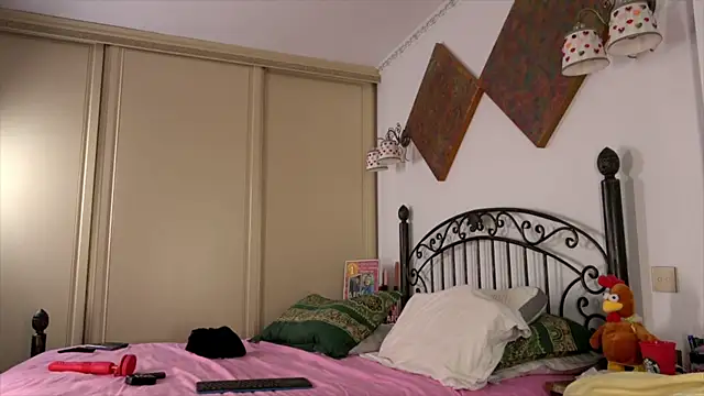 einneuesleben - Einneuesleben's free webcam