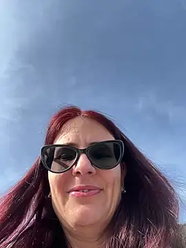 natakitten (F milf) - Bra off,rub tits in public,LT🎥