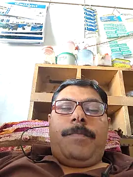 srmotrs (Ask my age) - Public cum show