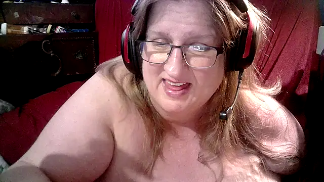 jade-belle (F milf) - entertaining and getting you off!