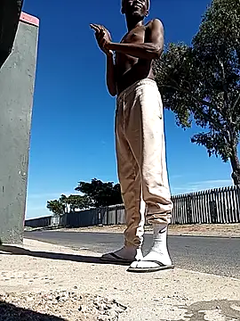 maintee27 (M young) - Money to buy new cellphone nd new door