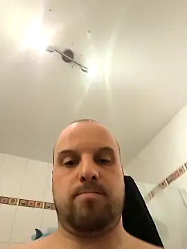 phoenix2310 - Phoenix2310's free webcam - UK Sex Cams