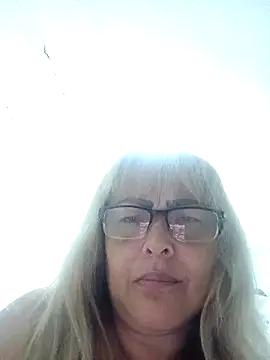 milena202610 (F mature) - Show de tetas juegos