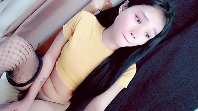 amomentoflust99 (T young) - SHOW ME SOME LOVE AND MOTIVATION TO CUM!