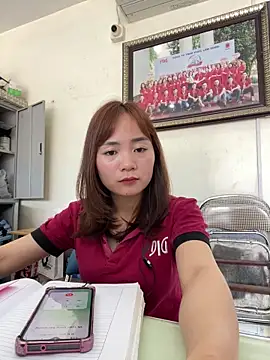 Webcam Model (Bana-gibee) is live