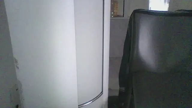 nole_china7 (Ask my age) - talk / fun / cum